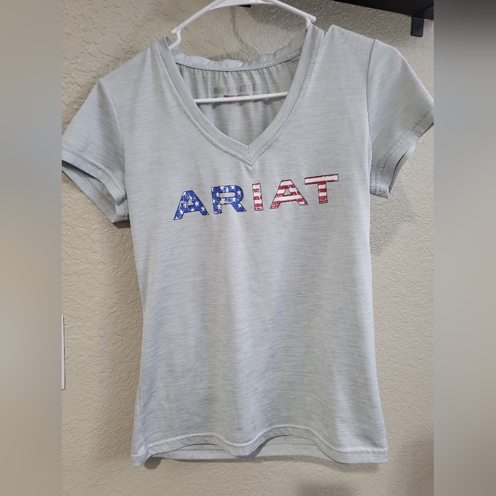 ARIAT Ladies top  Medium